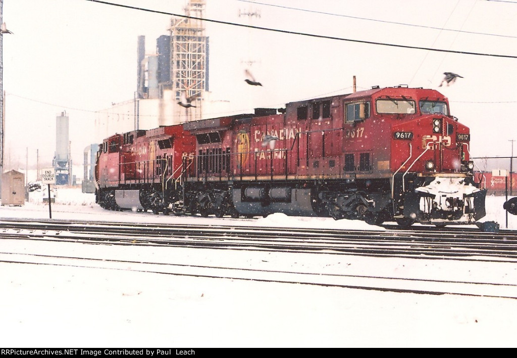 Eastbound grain train